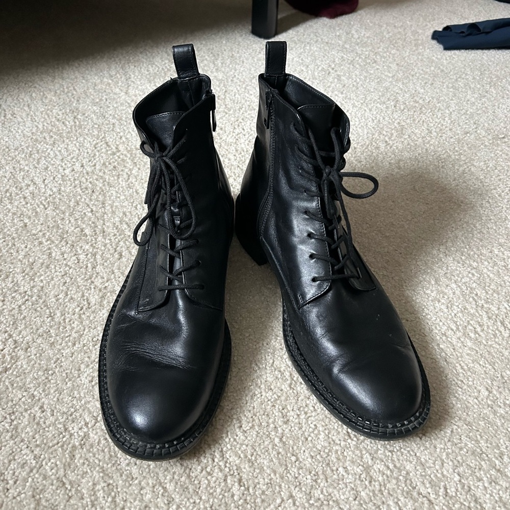 Vince Black Leather Lace Up Boots Size 10